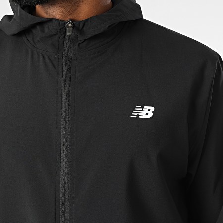 New Balance - Corta-Vento Capuz com Zíper MJ51900 Preto