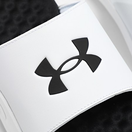Under Armour - Claquettes 6010383 Blanc Noir