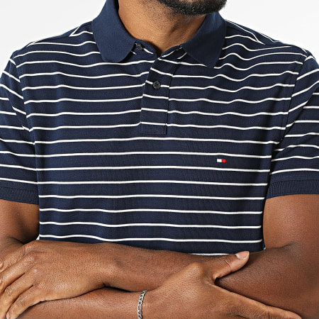 Tommy Hilfiger - Polo Manches Courtes Regular Fit 1985 7770 Bleu Marine Beige Clair