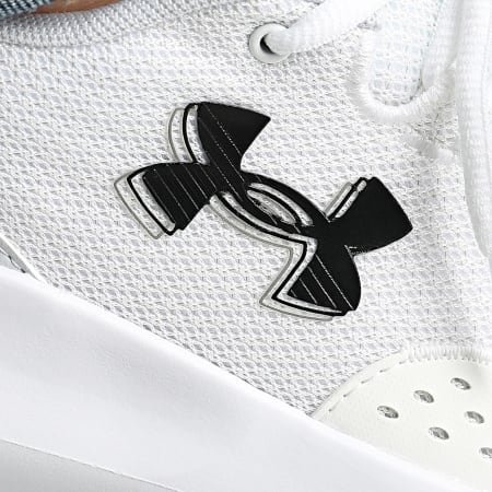 Under Armour - Baskets UA Charged Surge 4 3027000 White Grey