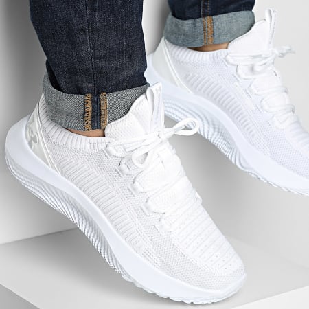 Under Armour - Baskets UA Dynamic 2 3028076 White Grey