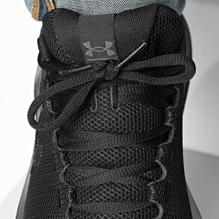Under Armour - Baskets UA Phade 3 3028252 Black