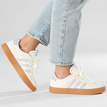 Adidas Sportswear - Baskets Femme VL Court 3.0 JP6913 Core White Halo Blue Gum 3