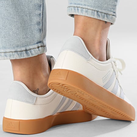 Adidas Sportswear - Baskets Femme VL Court 3.0 JP6913 Core White Halo Blue Gum 3