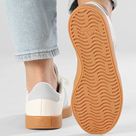 Adidas Sportswear - Baskets Femme VL Court 3.0 JP6913 Core White Halo Blue Gum 3