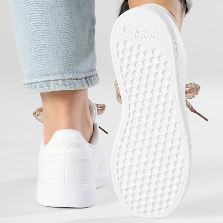 Adidas Sportswear - Baskets Femme Advantage Base 2.0 J IE8688 x SUPERLACED Lacets Léopard Jaune