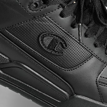 Champion - Baskets RD18 Heritage Low S22030 Triple Black
