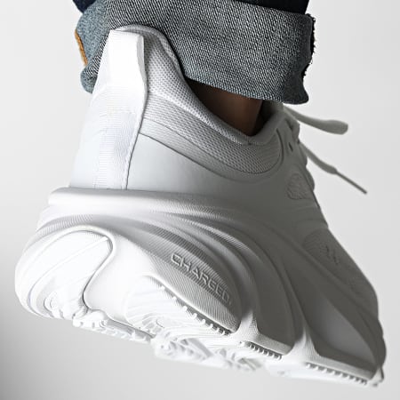 Under Armour - Baskets UA Rogue 6 6006719 White