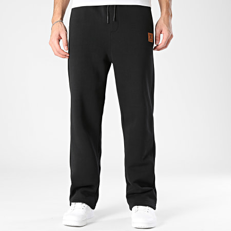 One Piece - Pantalon Jogging Large Patch Cuir Noir