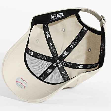 New Era - Casquette Femme 9Forty NY Yankees 60771733 Beige Rose Clair