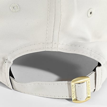 New Era - Casquette Femme 9Forty NY Yankees 60771743 Beige Doré