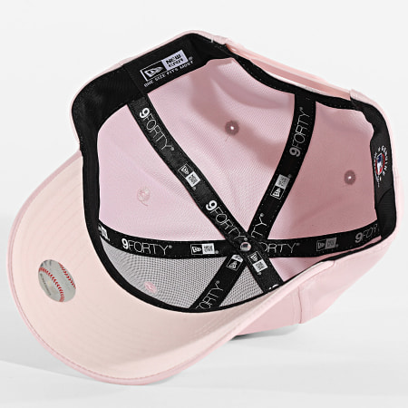 New Era - Casquette Femme 9Forty NY Yankees 60771882 Rose Clair