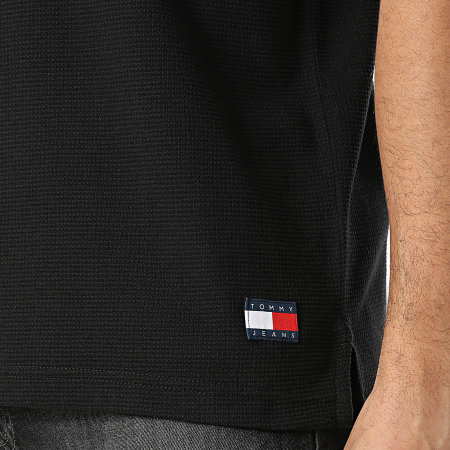 Tommy Jeans - Polo Manches Courtes Regular Fit Waffle 2703 Noir