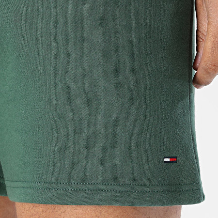 Tommy Jeans - Short Jogging Flag Beach 1931 Vert Foncé