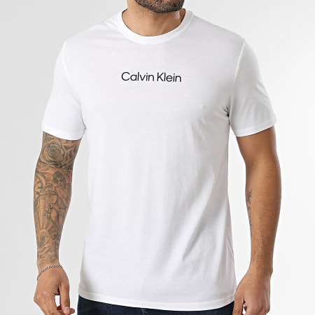 Calvin Klein - Tee Shirt Standard Logo LD230 Beige Clair