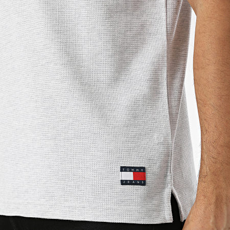 Tommy Jeans - Polo Manches Courtes Regular Fit Waffle 2703 Gris Chiné
