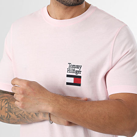 Tommy Hilfiger - Tee Shirt Regular Fit Brand Love Text Stack 2367 Rose Clair