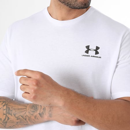Under Armour - Ensemble Tee Shirt Et Short Jogging Challenger 1326799 1372691 Blanc