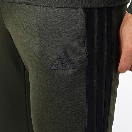 Adidas Sportswear - Ensemble De Survetement A Bandes Tiro Essential KC7141 Vert Kaki Foncé