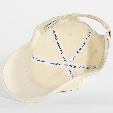 Calvin Klein - Casquette Logo Embroidery F5003G Beige Clair