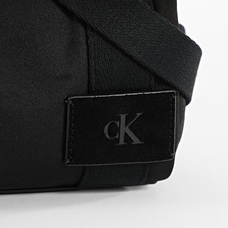 Calvin Klein - Bolsa Bandolera Canvas Mix Camera Bag D3365G Negro