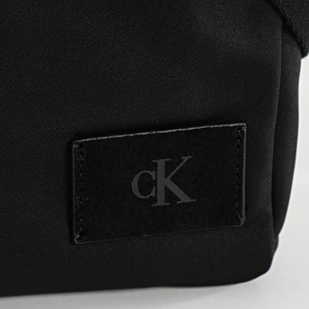Calvin Klein - Sacoche Canvas Mix Reporter D3366G Noir