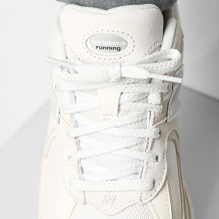 New Balance - Baskets 2002R Sea Salt Silver Metallic