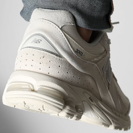 New Balance - Baskets 2002R Sea Salt Silver Metallic