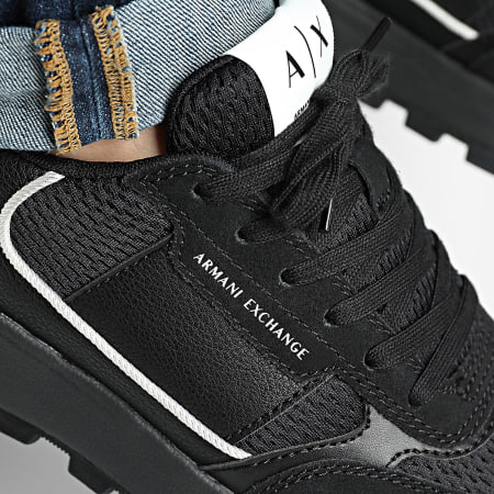 Armani Exchange - Baskets XM002197-AF17447 Black Off White