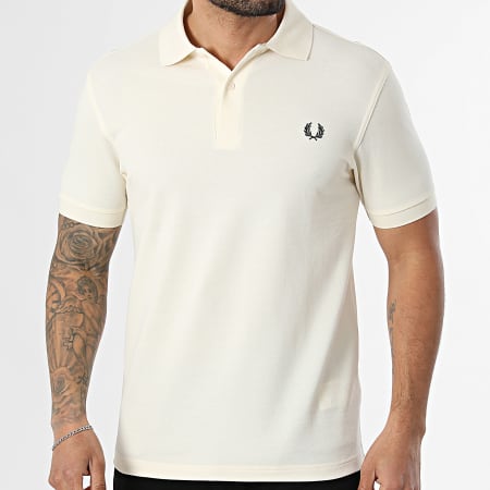 Fred Perry - Polo Manches Courtes The Fred Perry M6000 Beige Vert Foncé