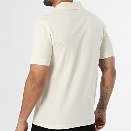 Fred Perry - Polo Manches Courtes The Fred Perry M6000 Beige Vert Foncé