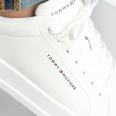 Tommy Hilfiger - Baskets Court Leather Detail Essential 5367 Ecru Classic Beige