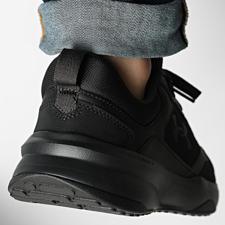 Under Armour - Baskets UA Charged Edge 3026727 Black