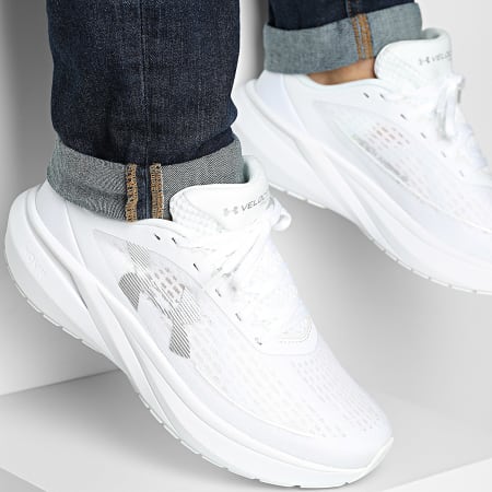 Under Armour - Baskets Velociti Pace 6009107 White