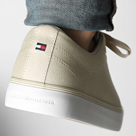 Tommy Hilfiger - Baskets Harlem Core II CVS 5817 Classic Beige