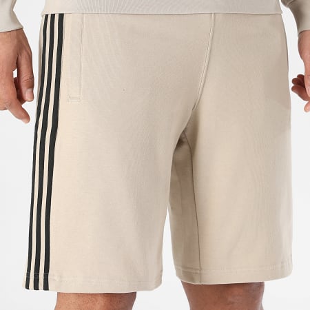 Adidas Originals - Short Jogging A Bandes 3 Stripes KE6681 Beige Noir