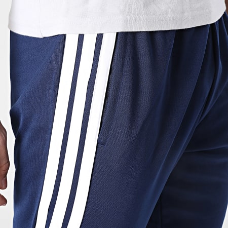Adidas Sportswear - Pantalon Jogging A Bandes Tiro Essential KG0810 Bleu Marine Blanc