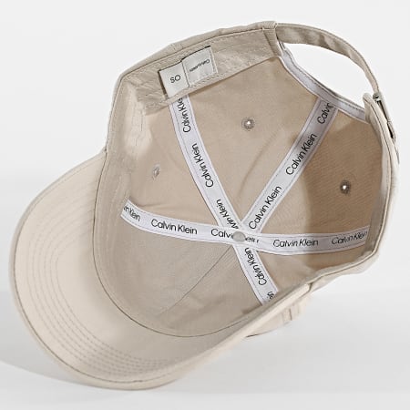 Calvin Klein - Casquette Titlecase Embroidery 5003 Beige