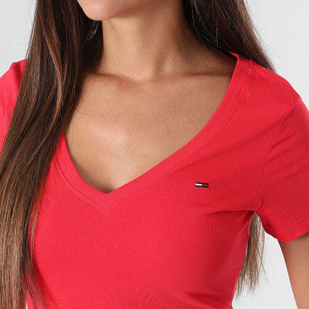 Tommy Jeans - Tee Shirt Col V Femme Slim 0458 Rouge