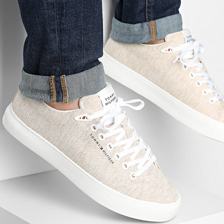 Tommy Hilfiger - Baskets Hi Vulc Core Low Chambray 5818 Ecru