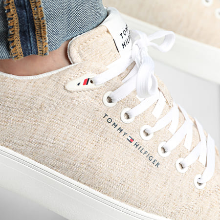 Tommy Hilfiger - Baskets Hi Vulc Core Low Chambray 5818 Ecru