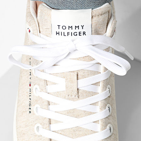 Tommy Hilfiger - Baskets Hi Vulc Core Low Chambray 5818 Ecru
