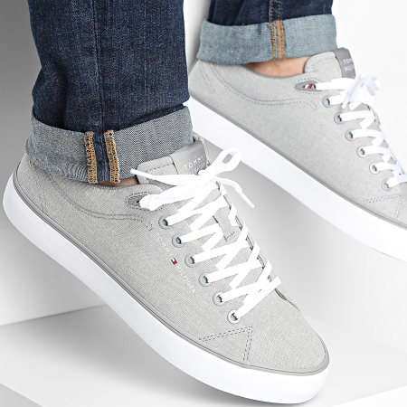 Tommy Hilfiger - Baskets Hi Vulc Core Low Chambray 5818 Universal Grey