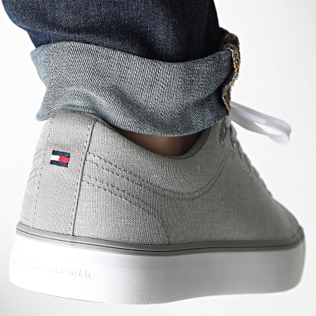Tommy Hilfiger - Baskets Hi Vulc Core Low Chambray 5818 Universal Grey