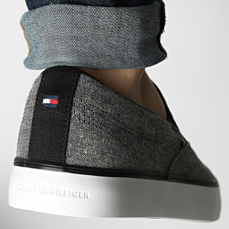Tommy Hilfiger - Chaussures Harlem Core II Slip On Chambray 5819 Black