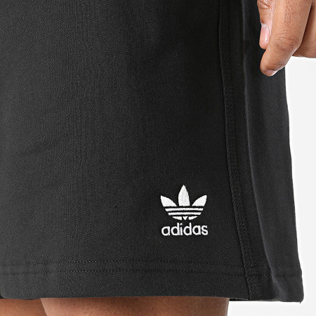 Adidas Originals - Short Jogging Essential KC7900 Noir