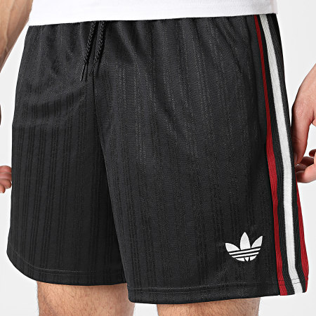 Adidas Originals - Short Jogging A Bandes Manchester United FC JZ2229 Noir Blanc Bordeaux