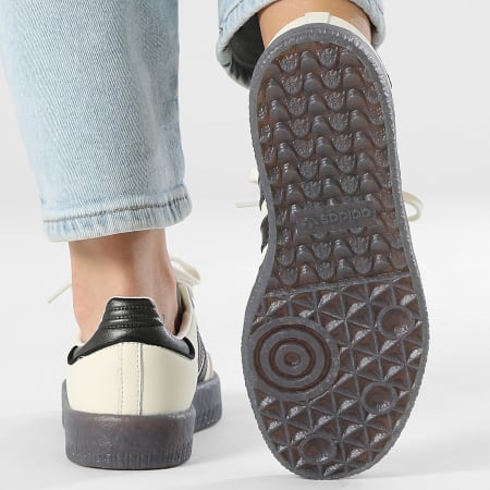 Adidas Originals - Baskets Femme Sambae W IH4041 Cream White Core Black Gum 5