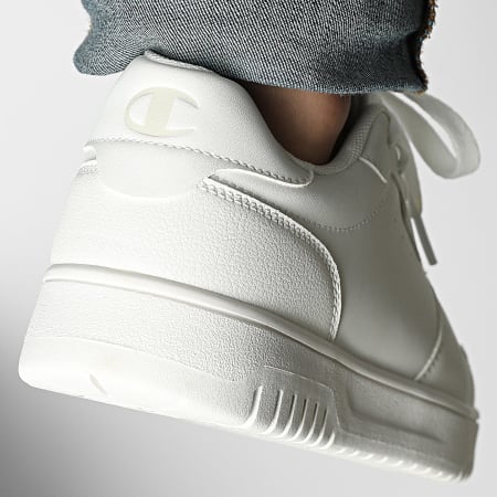 Champion - Baskets CLY NWM S22541 Triple White