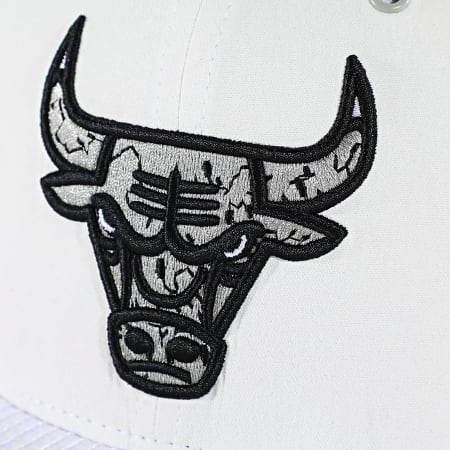 Mitchell and Ness - Casquette Snapback NBA Day 4 Chicago Bulls S5822 Blanc
